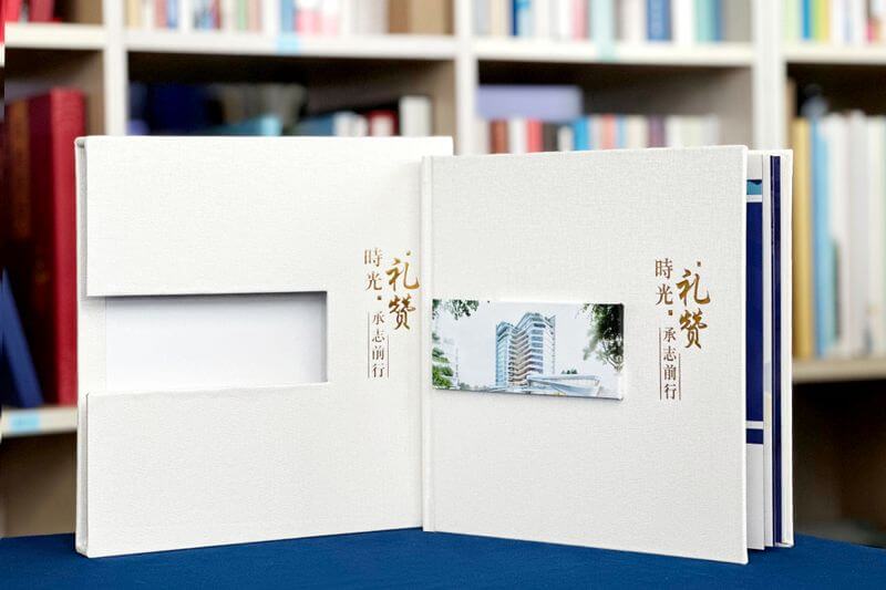 領(lǐng)導(dǎo)工作記錄相冊(cè)制作-銘刻奮斗歷程，珍藏輝煌時(shí)光