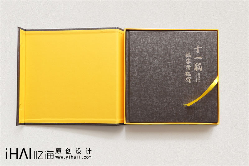 學(xué)校領(lǐng)導(dǎo)工作相冊定制